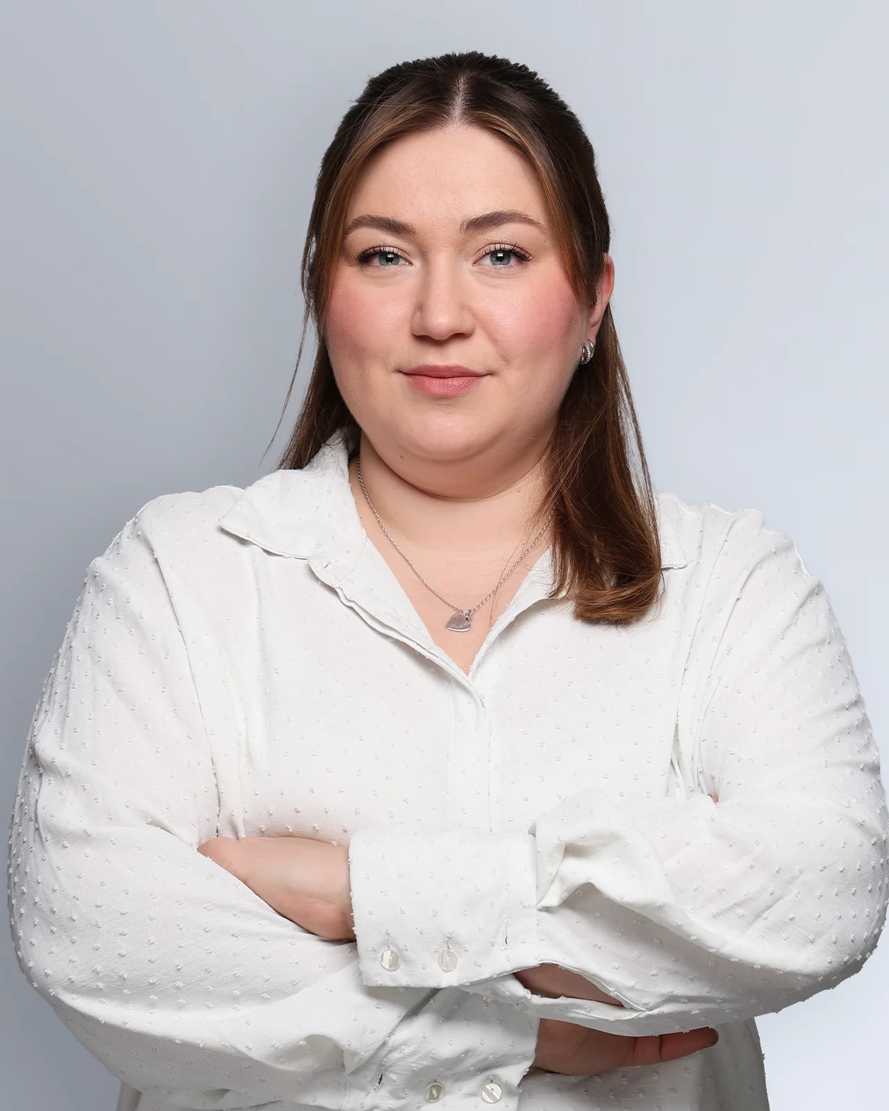 Portrait von Mona Kiel, Mitarbeiterin der Henke AG in Berlin